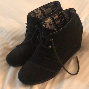 TOMS Kala suede wedge booties